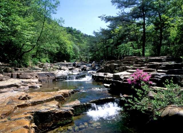 월악산이 품은 자연휴식처 송계계곡 전경. 사진=충북도 제공