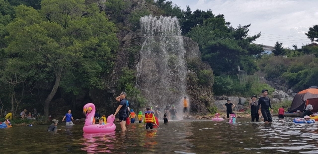 속리산과 어우러진 아름다운 보은 서원계곡 전경. 사진=보은군 제공