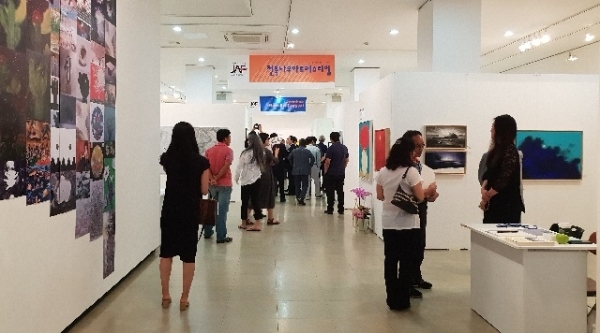 전북예술회관에서 열린 2018 전북 나우아트 페스티벌 모습.