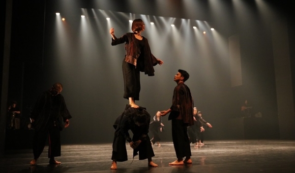 ‘버려야 할 것들’ 공연 모습.