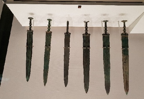 중국 제국역사박물관에 전시된 청동기-초기철기시대에 제작된 중국식 동검. 이 역시 전북 혁신도시에서 발굴된 것과 같다는 평가다.