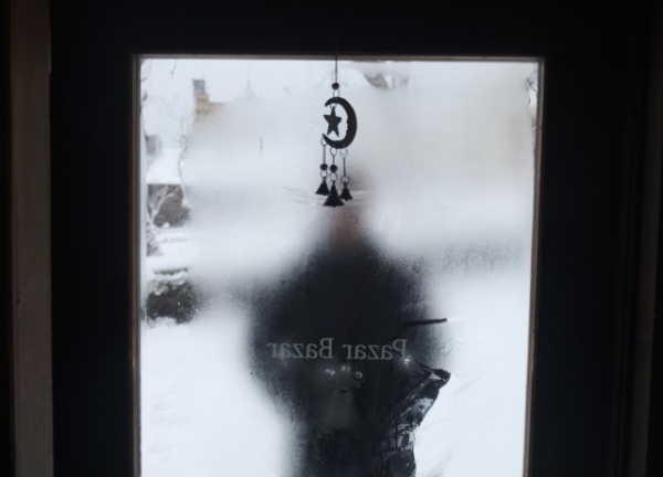 아무도없는곳 스틸컷