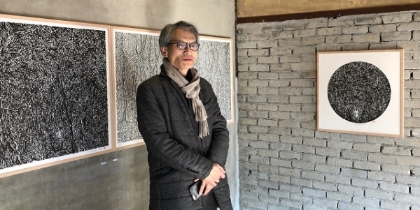 지난 18일 전주한옥마을 사용자 공유공간 ‘PlanC’에서 만난 유대수 작가