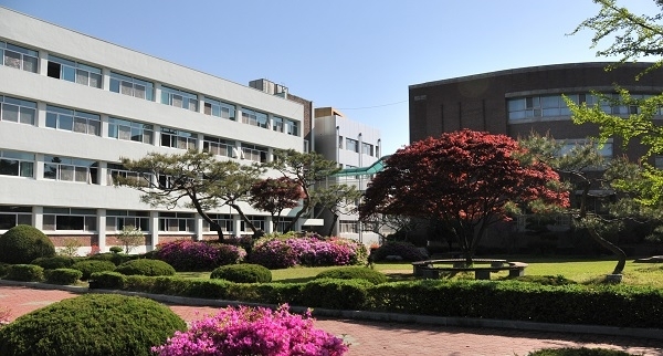 전주 신흥고등학교.