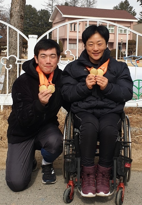 제16회 전국장애인동계체전에서 2관왕을 달성한 권상현(왼쪽), 이도연 선수.