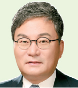 이상직 중소벤처기업진흥공단 이사장