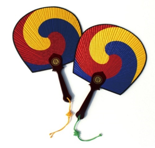 조충익 선자장 태극선 작품.