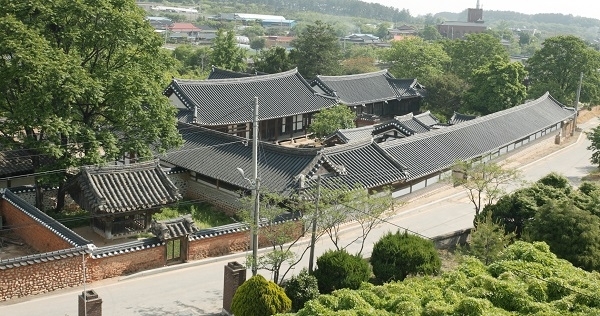 익산 김병순 고택 전경.