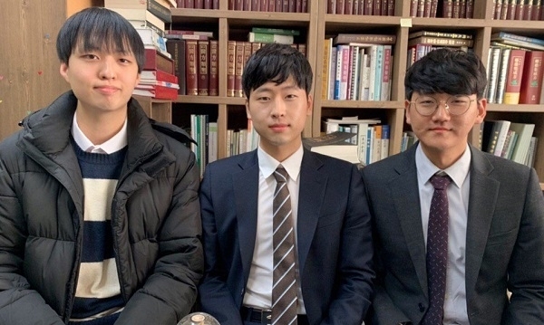 원광대 한의과대학 ‘동공’ 팀. (왼쪽부터) 송재호, 한충환, 채상엽 학생