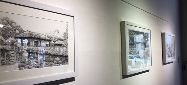 김시현 펜화전 전시작품들