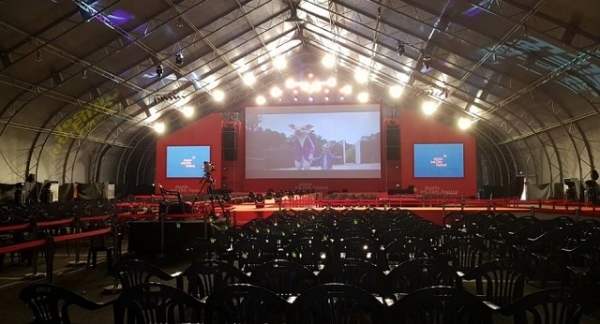 지난해 전주국제영화제의 '전주 돔' 내부 모습. 사진제공= 전주국제영화제 조직위