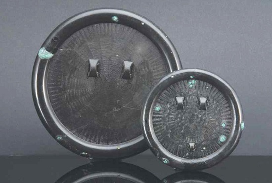 완주 갈동 출토 정문경 일괄