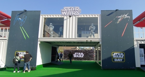 전주라운지 내 스타워즈 갤러리.