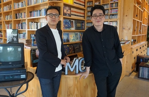 장우진 감독(왼쪽)과 고봉수 감독