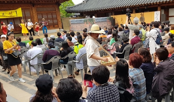 지난 4월 21일 열린 전주소리문화관에서 열린 전통연희극 공연