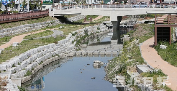 전주 건산천. 전북일보 자료사진