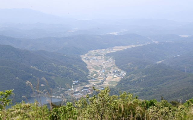 한우산 정상에서 바라본 전경