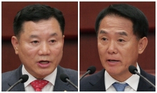 송지용 도의원(왼쪽)·오평근 도의원