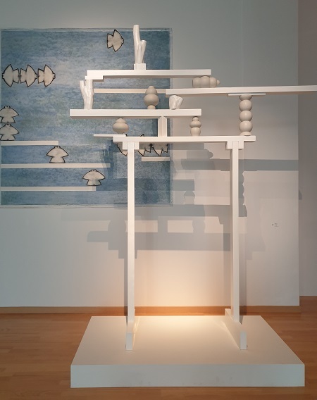채우승 작품, 나무·대리석, 180×57×240cm, 2011.