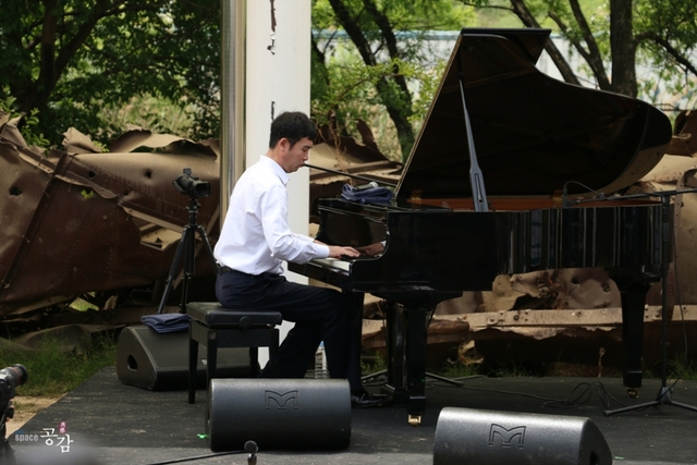 스틸 = EBS1 스페이스 공감