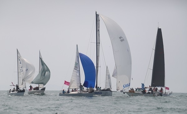 제5회 새만금컵 국제요트대회가 지난 30일 성황리에 막을 내렸다.