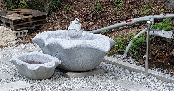 모악산 수왕사 약수터