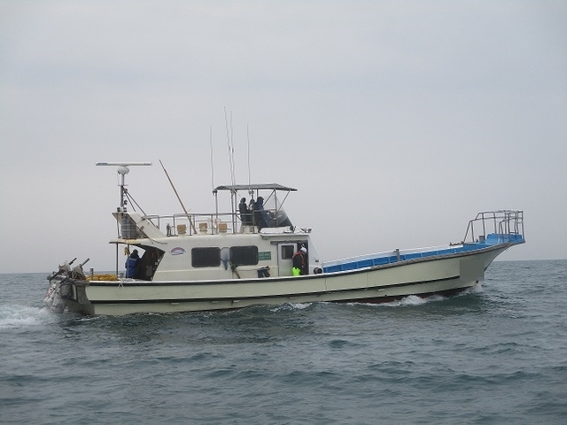 불법 고래포획 선박