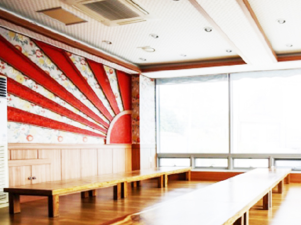 충남의 한 횟집에서 발견된 욱일기 디자인 벽화 / 사진 제공 = 성신여대 교양학부 서경덕 교수 연구팀