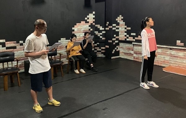 젊은연극제 연습 모습.