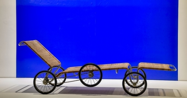 올해 탄생 100년을 맞은 독일 바우하우스의 시그니처 의자. 사진=광주일보 김진수 기자