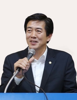 무주군 윤정훈 행정복지위원장