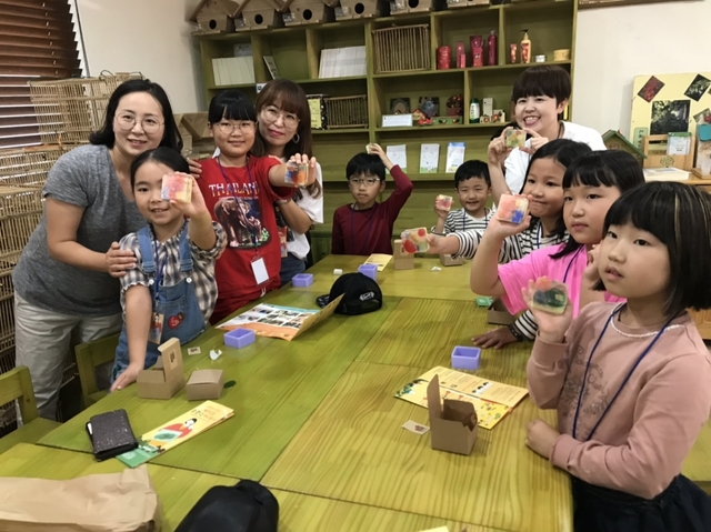 동백비누 만들기