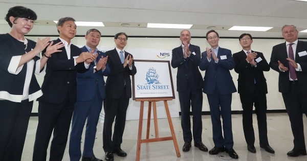 세계 글로벌 금융사가 전북으로 이전한 것은 대표적인 혁신도시 공공기관이 지역발전에 뛰어든 사례다.