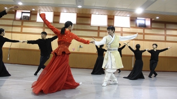 이미지무용극 ‘숨겨진 철의 왕국-장수가야’ 연습 모습.