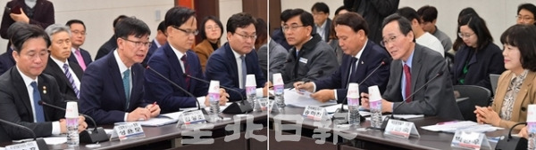 21일 전북경제투어 후속방문 관련 간담회가 군산 새만금개발청에서 열린 가운데 김상조 청와대 정책실장과 성윤모 산업통상자원부 장관(왼쪽) 등이 송하진 도지사 등 참석자들과 대화를 나누고 있다. 박형민 기자