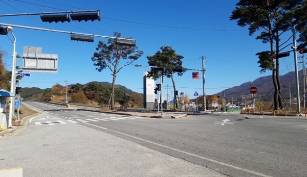 남원시내권에서 경남 함양을 잇는 국도 24호선 인월 서무교차로.