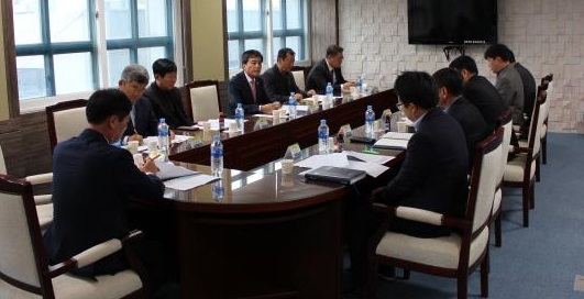 27일 전북건설회관에서 건설협회 전북도회와 전북도청 감사관실 간담회가 진행되고 있다. 사진제공= 건설협회 전북도회