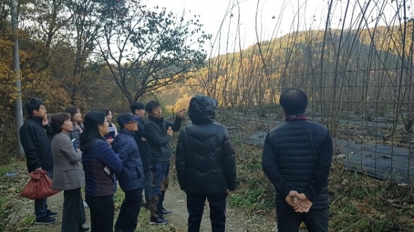 닥나무 수매 간담회 모습.