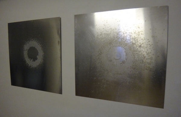 사이먼 웨텀 작품.