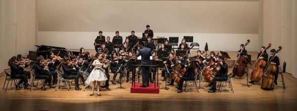 전북교원관현악단 공연 모습.
