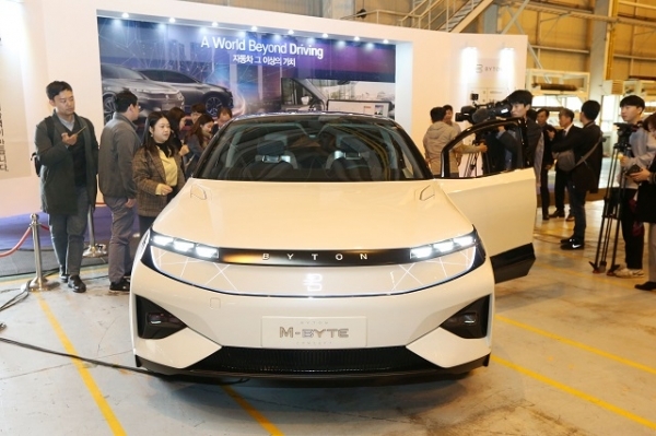 (주)명신 전기차 전용 생산공장.