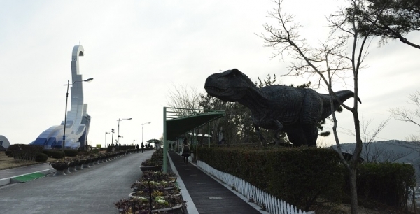 고성공룡박물관 입구