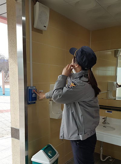 지난 21일 완주경찰서 이서파출소가 관내 근린공원 여성화장실에 대한 범죄예방진단을 실시했다.