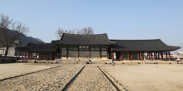 ‘천년고도 목사고을’ 나주 시간여행의 시작점인 금성관(보물 제2037호).