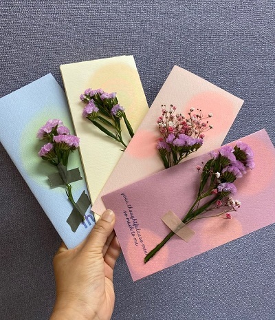 익산시 희망복지지원단 통합사례관리사들이 후원자들에게 감사의 마음을 전하기 위해 직접 쓴 사랑의 감사편지