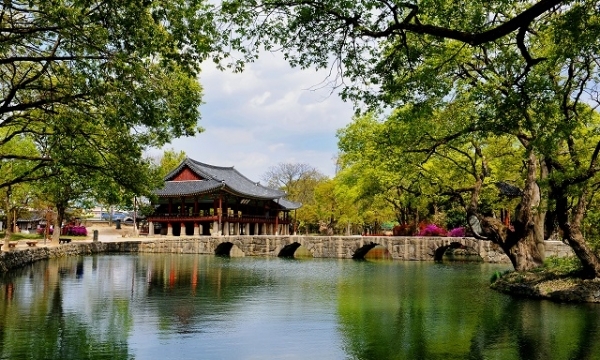 남원 광한루원.