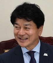 정철우 완주 부군수