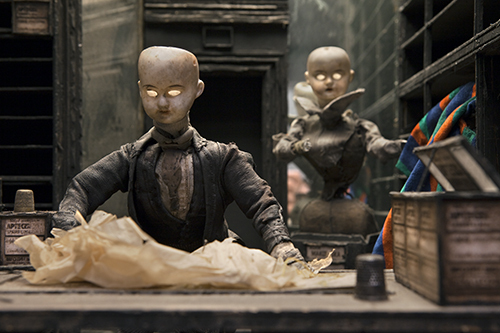 퀘이 형제가 연출한 작품 ‘악어의 거리’ 한 장면.