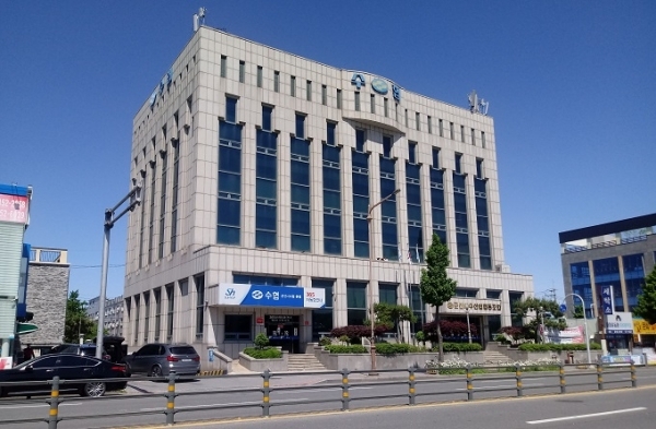 군산수협 전경.