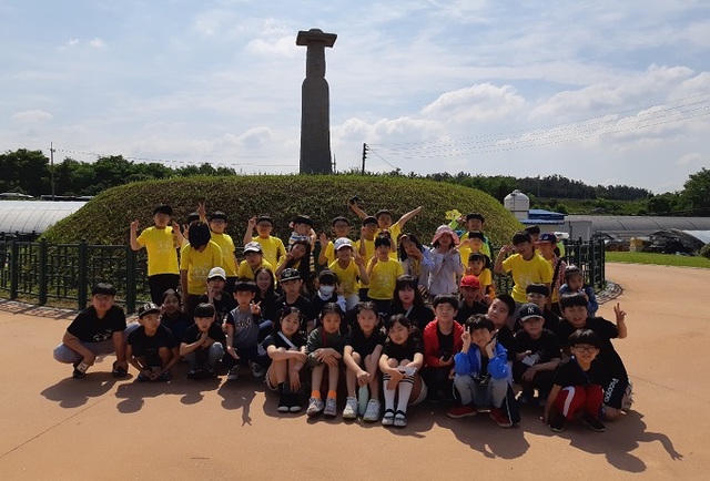 혁신교육특구 체험 프로그램 참가자들.